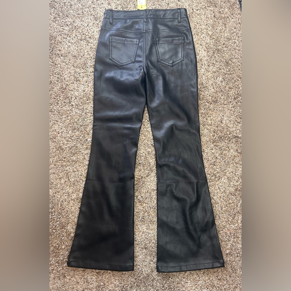 NWT Tractr Nami Pleather Flare Pants Size 10 - Picture 3 of 8